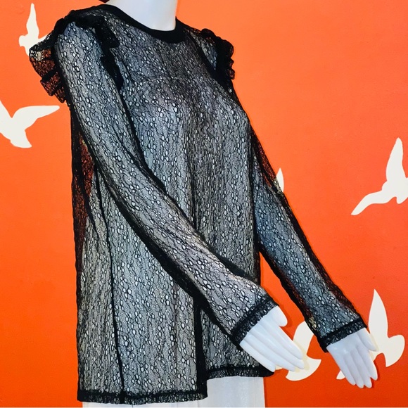 Lace long sleeve shoulder ruffle top - Picture 5 of 6